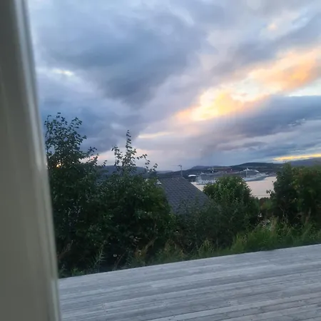 Leiligheten Pa Tomasjordnesvegen Appartement *